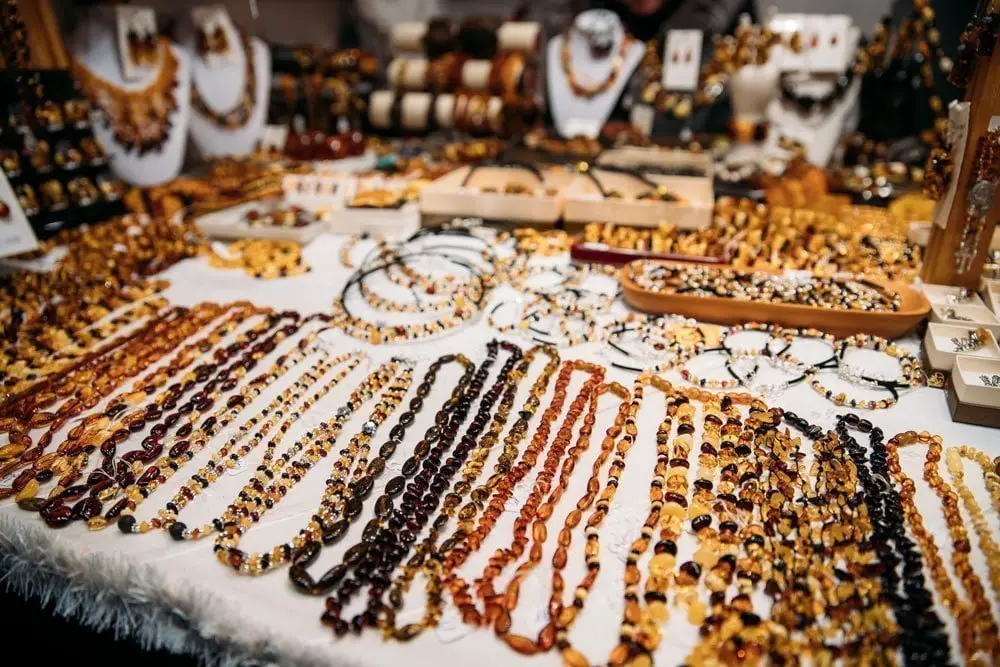 Jewelery-as-a-Turkish-traditional-souvenirs