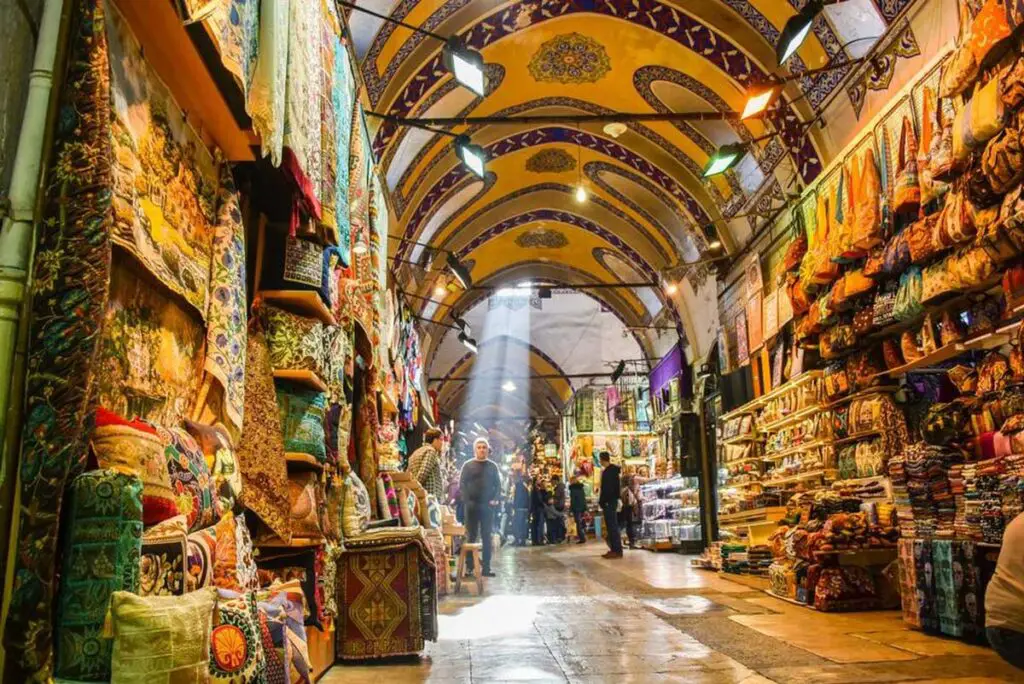 A-journey-through-Istanbuls-Grand-Bazaar