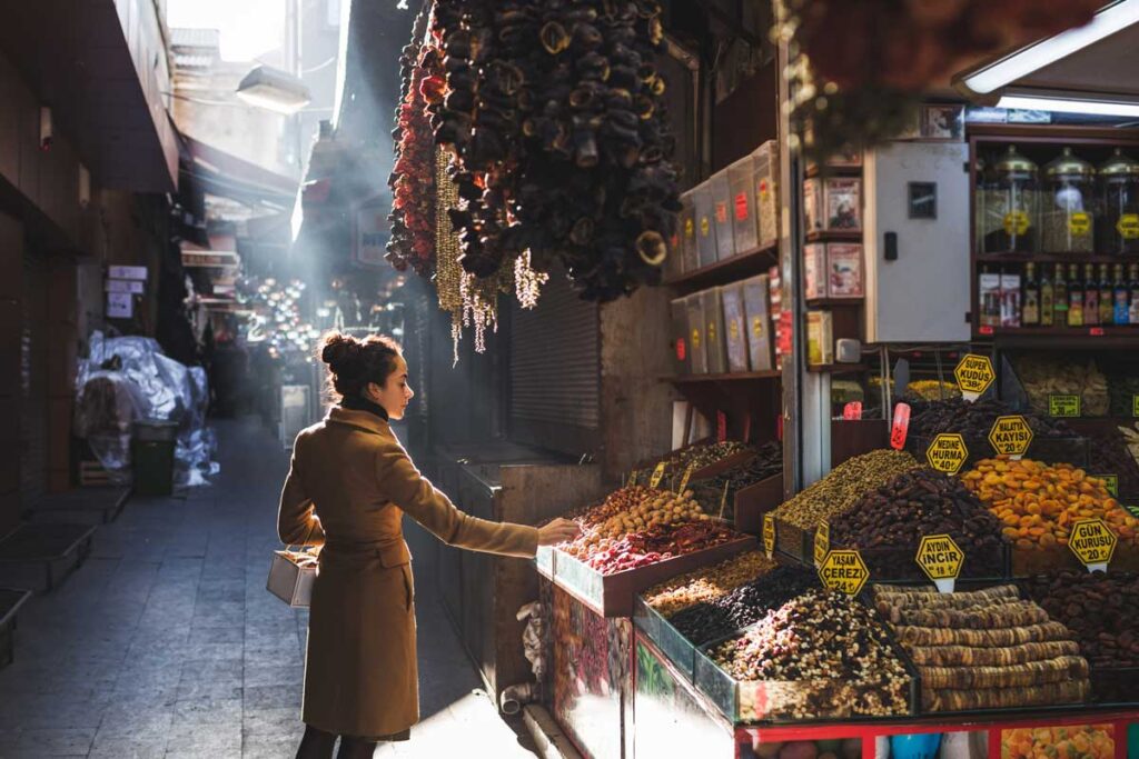 Shopping in the grand bazaar istanbul