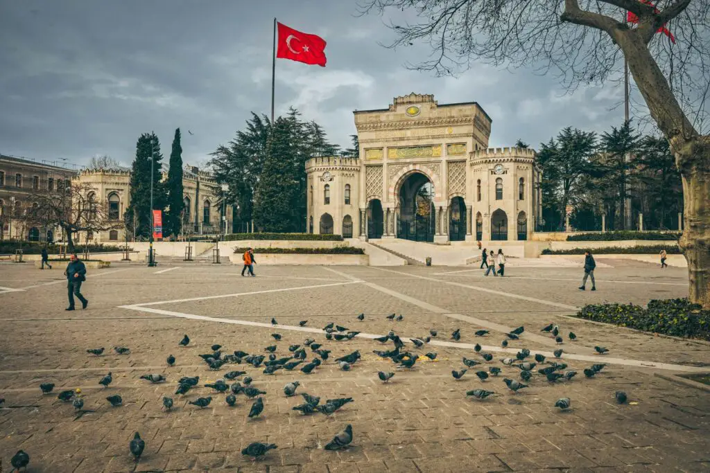 Study in Turkey Guide | Discover everything about studying in Turkey: universities, scholarships, costs, student life & admission requirements.